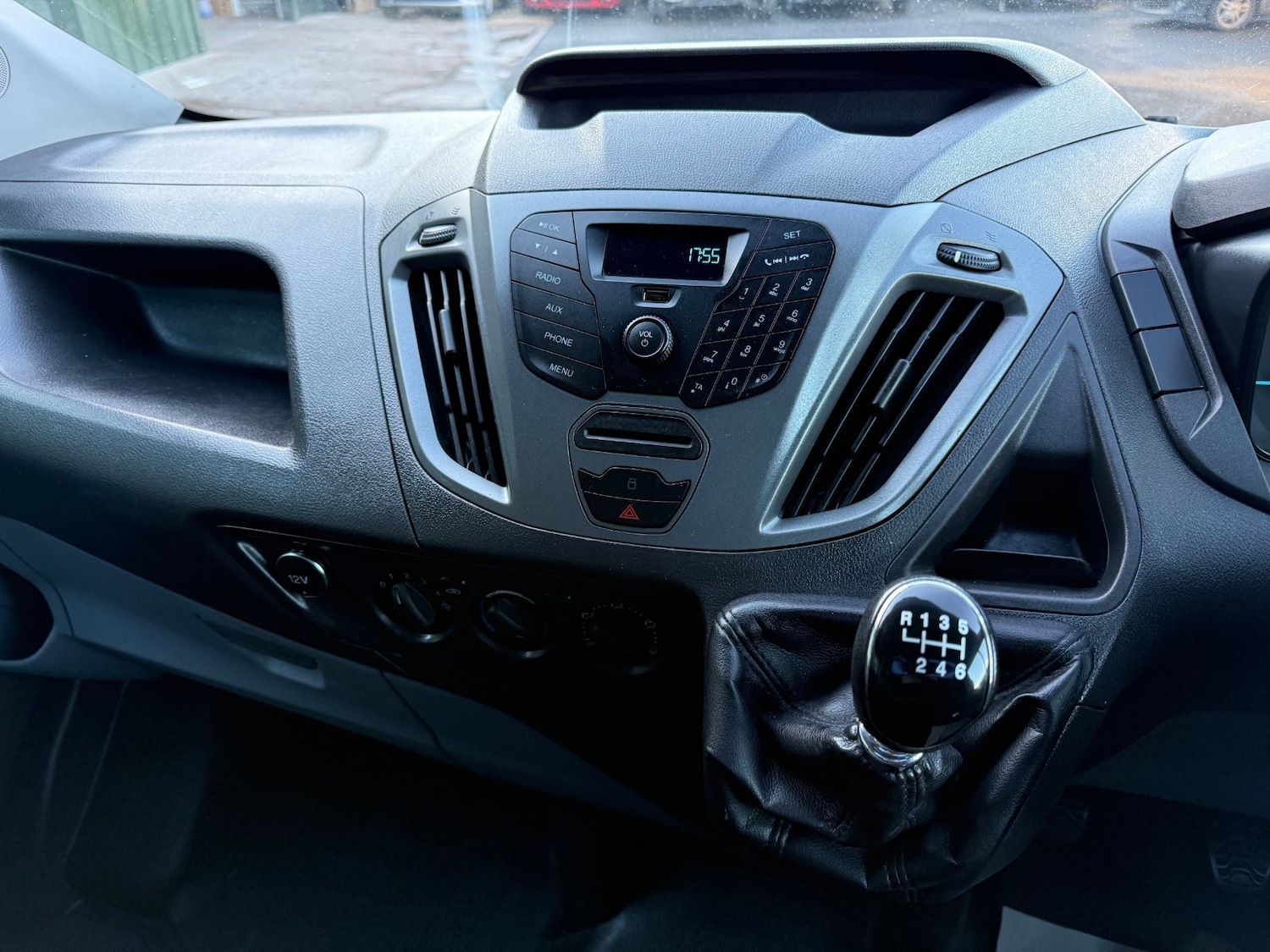 Used Ford Transit Custom 2015 for sale - 76699604: Photo 14