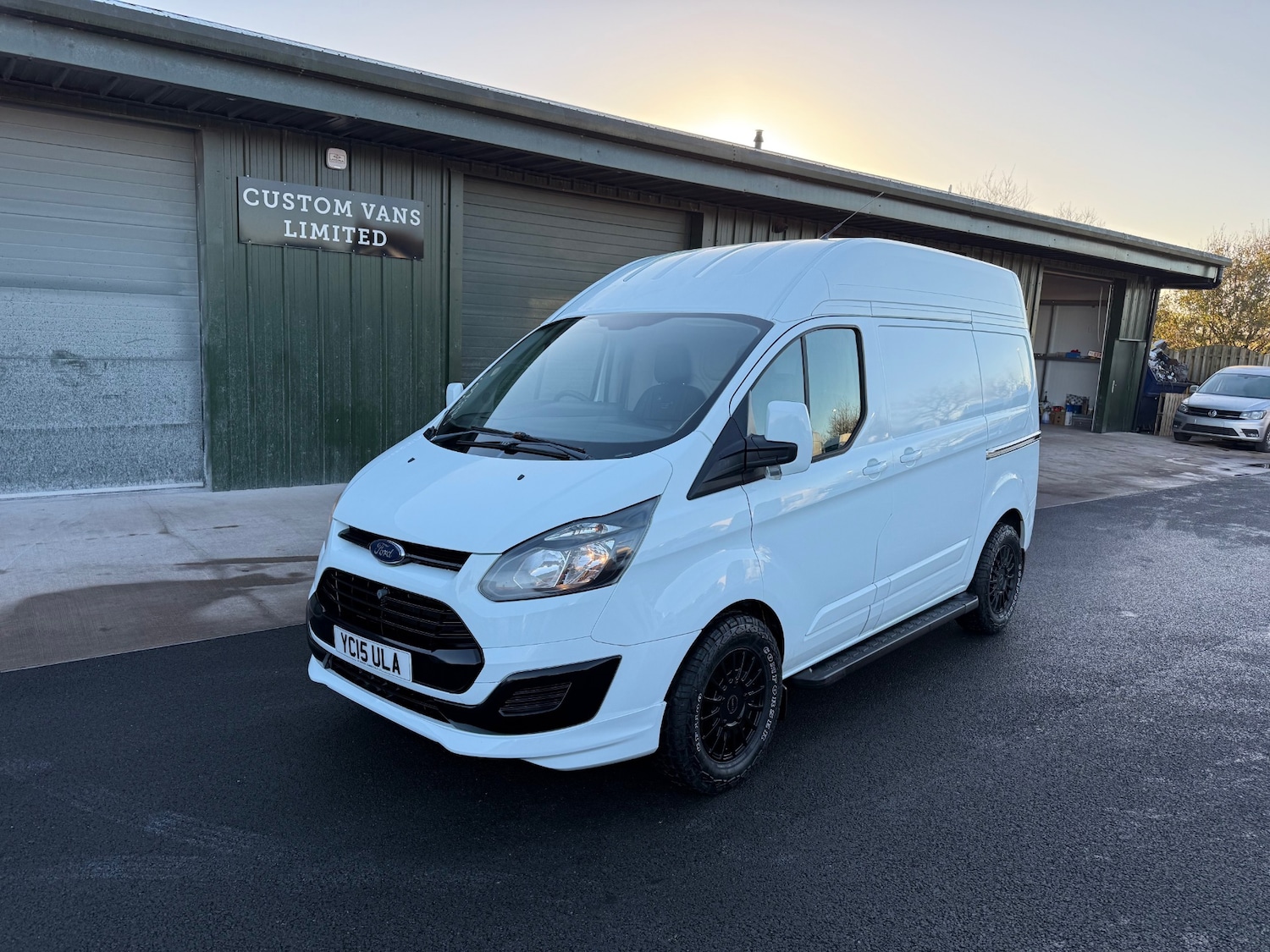 Used Ford Transit Custom 2015 for sale - 76699604: Photo 3