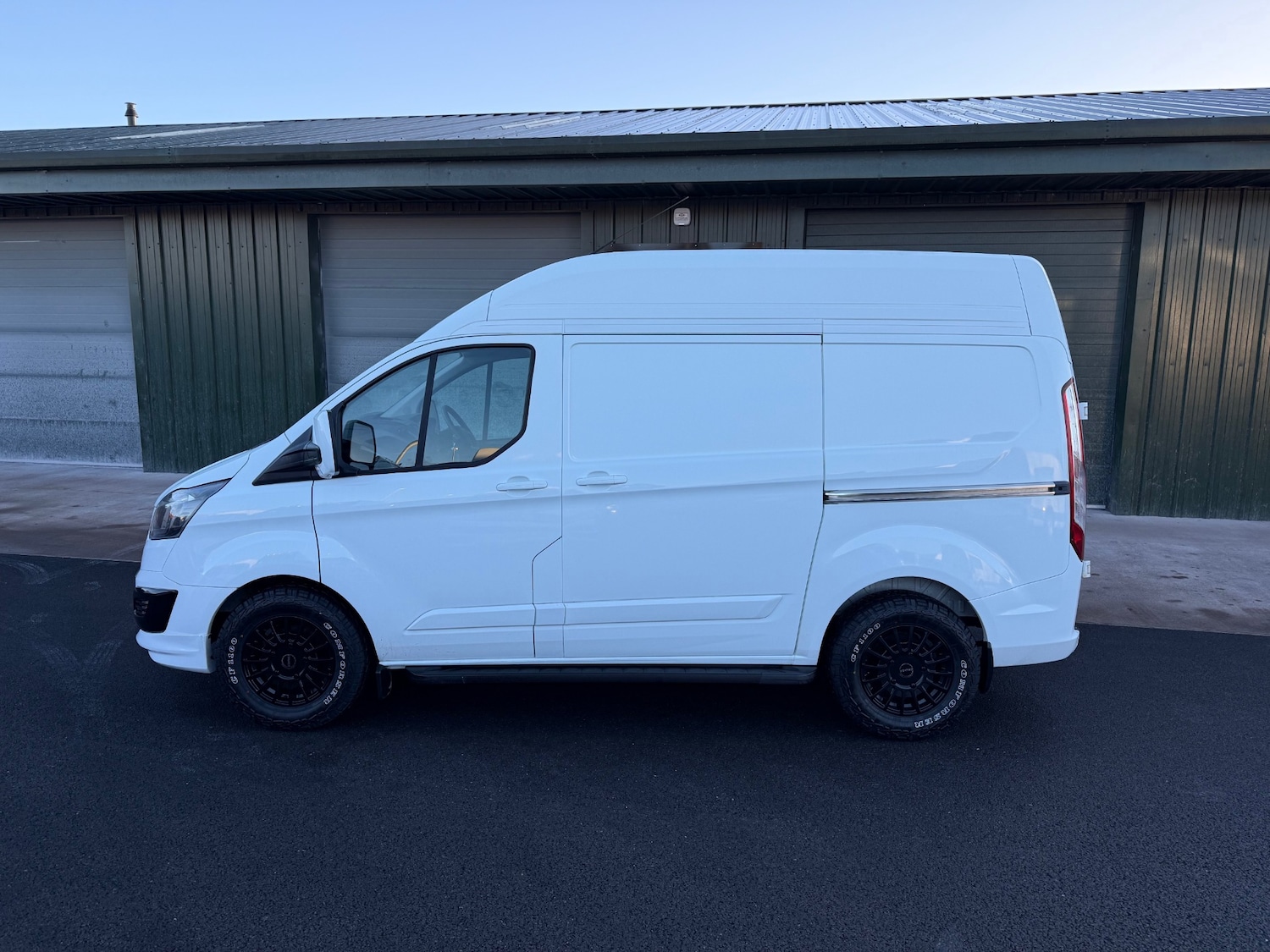 Used Ford Transit Custom 2015 for sale - 76699604: Photo 6