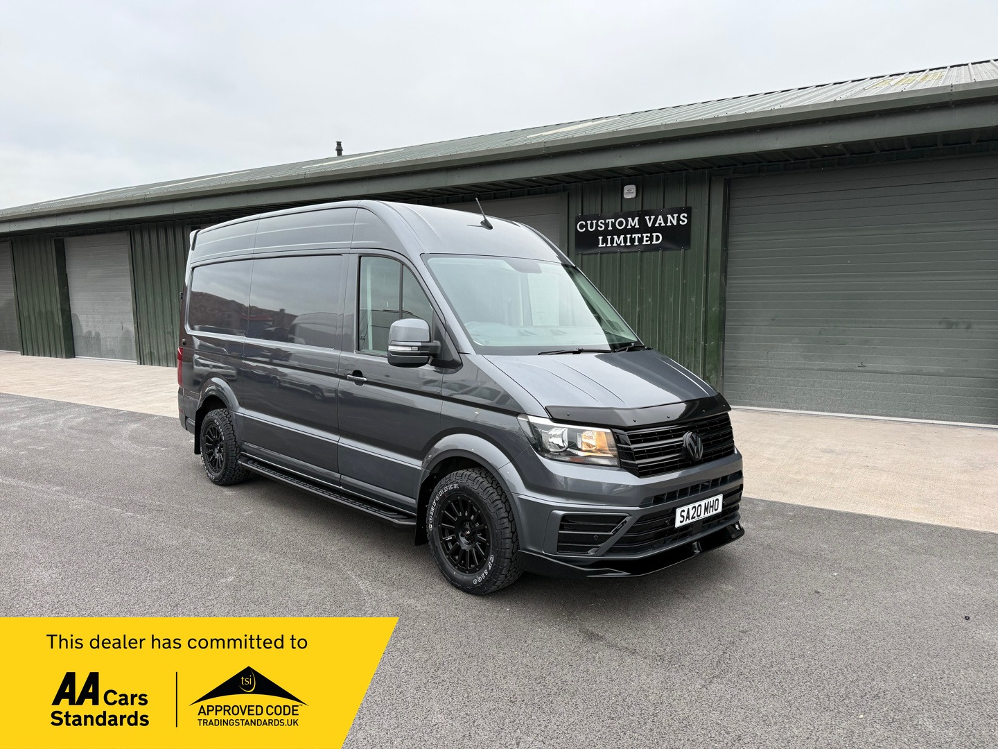 Used Volkswagen Crafter 2020 for sale - 76281796: Photo 1