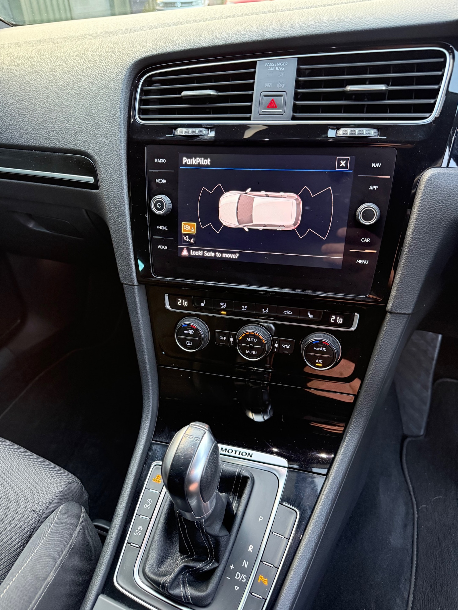 Used Volkswagen Golf 2018 for sale - 76590394: Photo 16