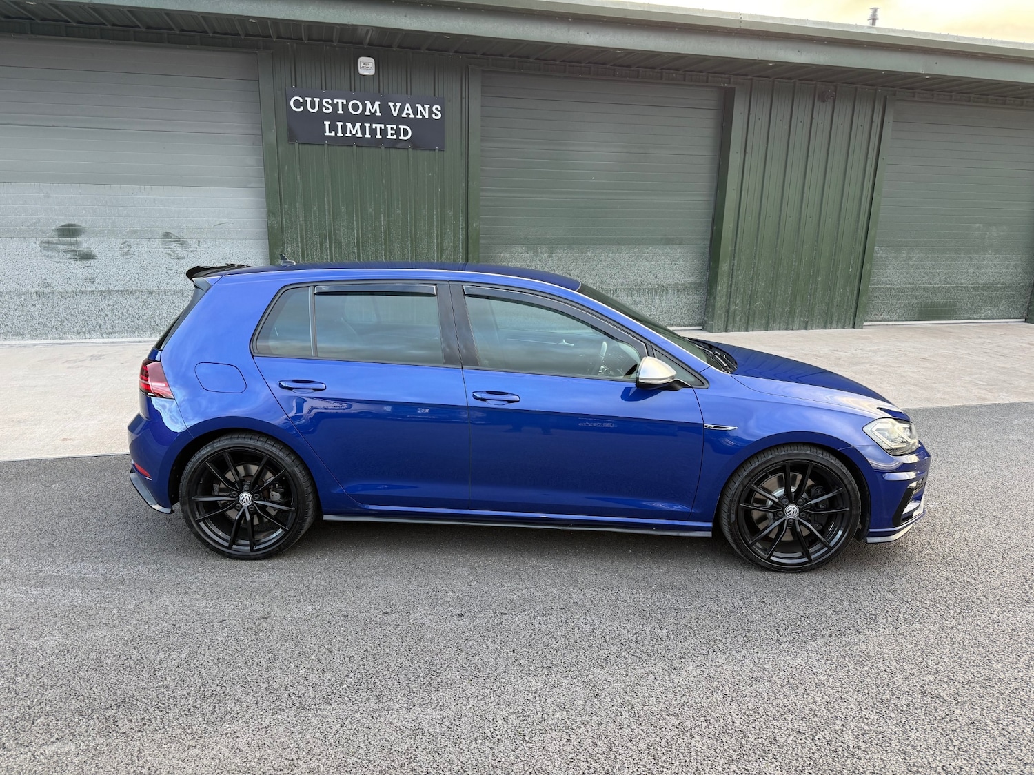Used Volkswagen Golf 2018 for sale - 76590394: Photo 3