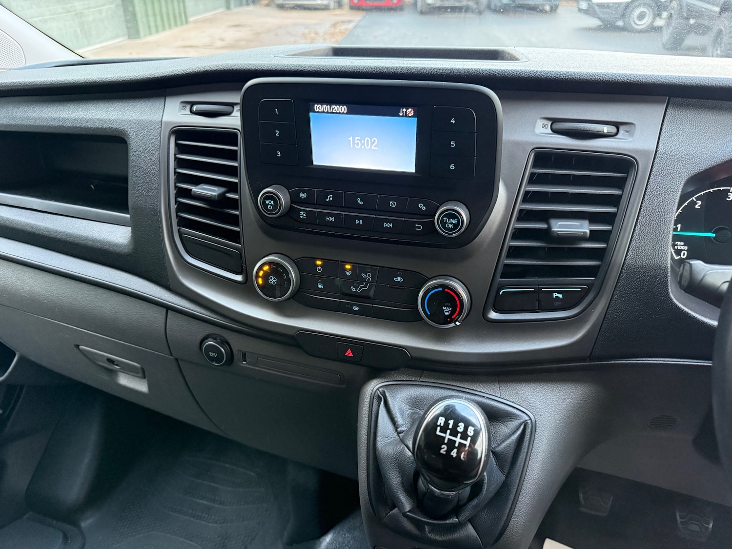 Used Ford Transit Custom 2018 for sale - 76738383: Photo 15