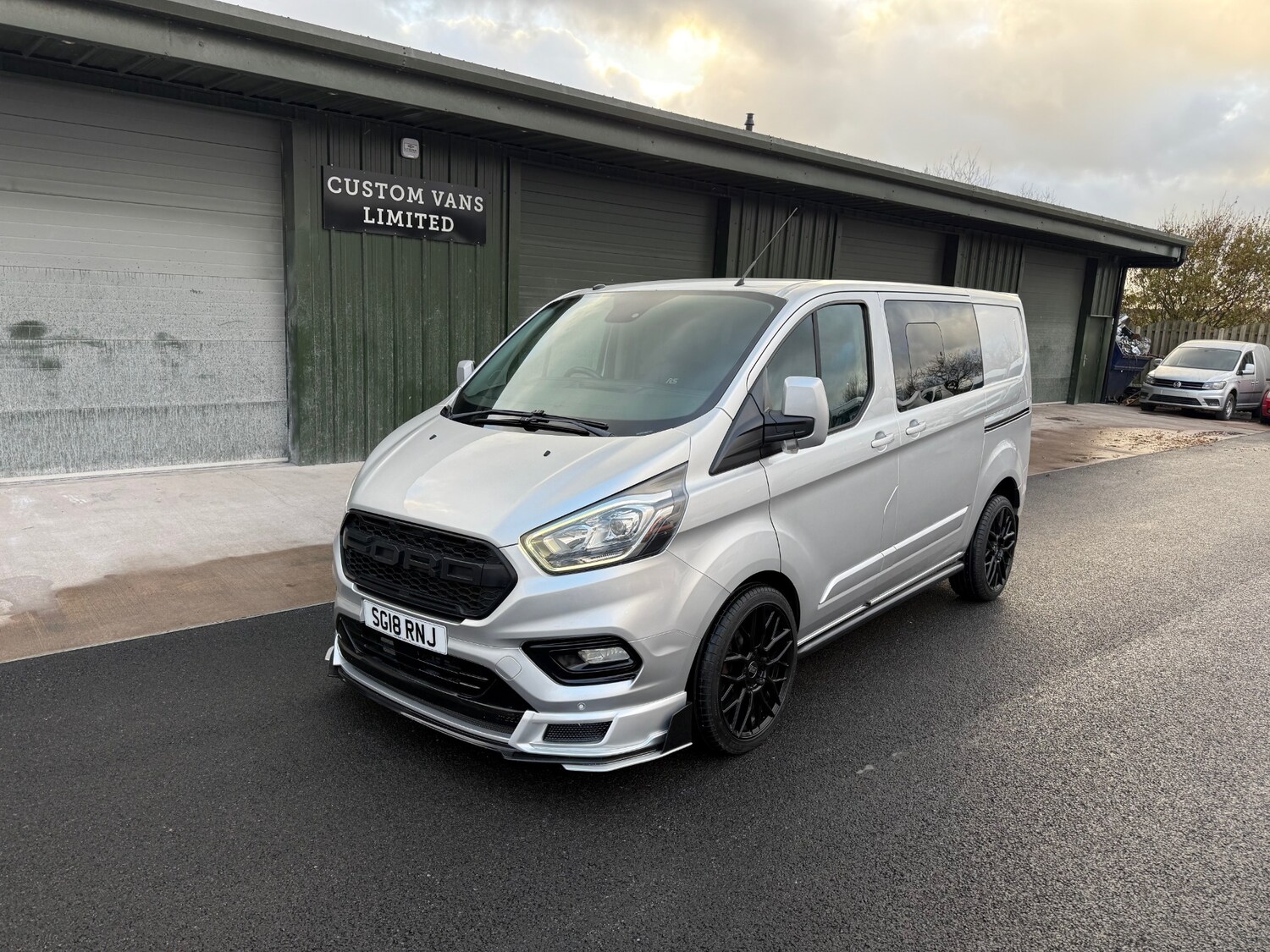Used Ford Transit Custom 2018 for sale - 76738383: Photo 3
