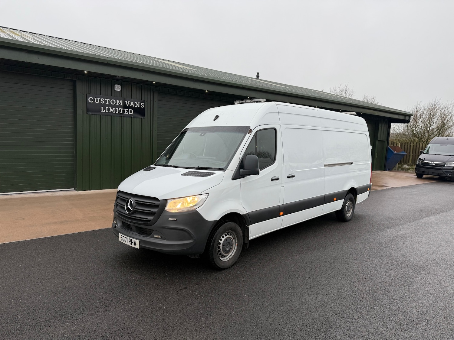 Used Mercedes-Benz Sprinter 2021 for sale - 77685621: Photo 3