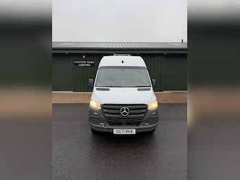 Used Mercedes-Benz Sprinter 2021 for sale - 77685621: Photo