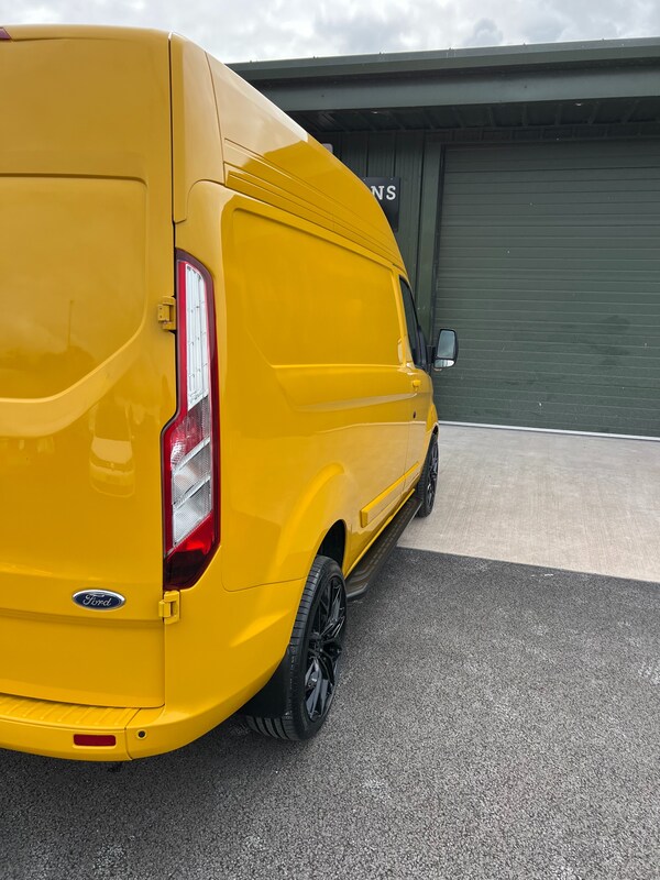 Used Ford Transit Custom 2015 for sale - 72005043: Photo 8