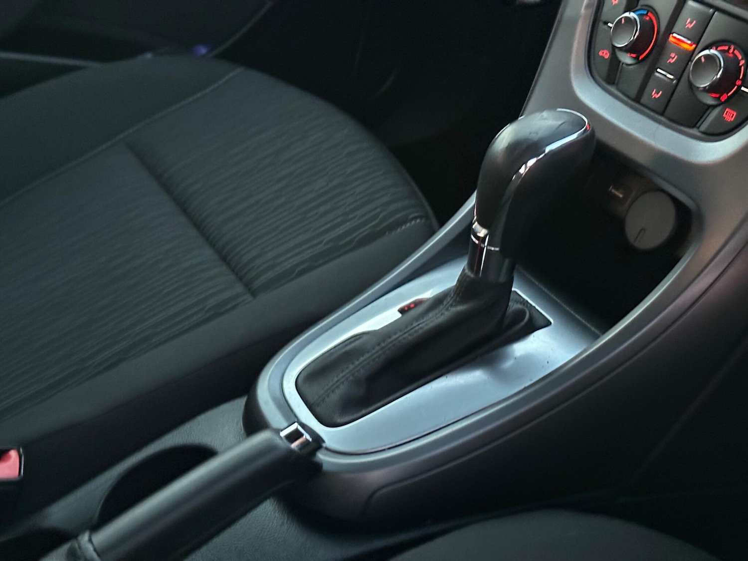 Used Vauxhall Astra 2015 for sale - 76803522: Photo 14