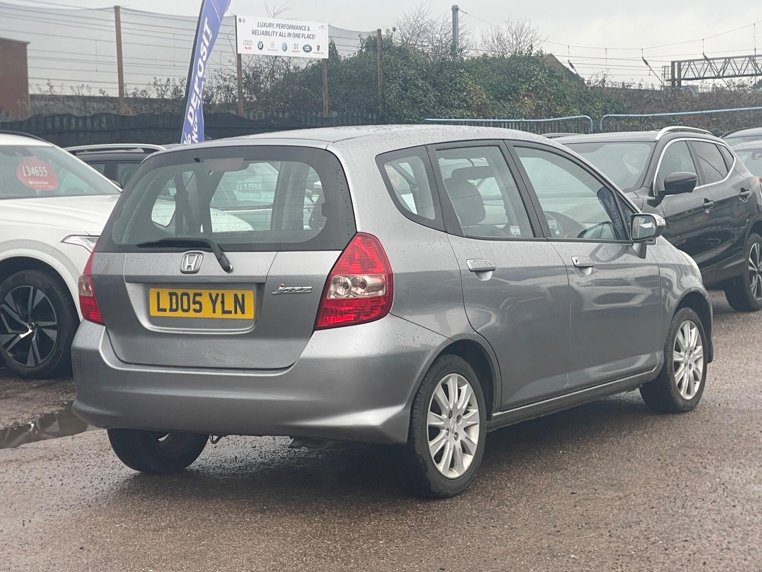 Used Honda Jazz 2005 for sale - 77291340: Photo 4