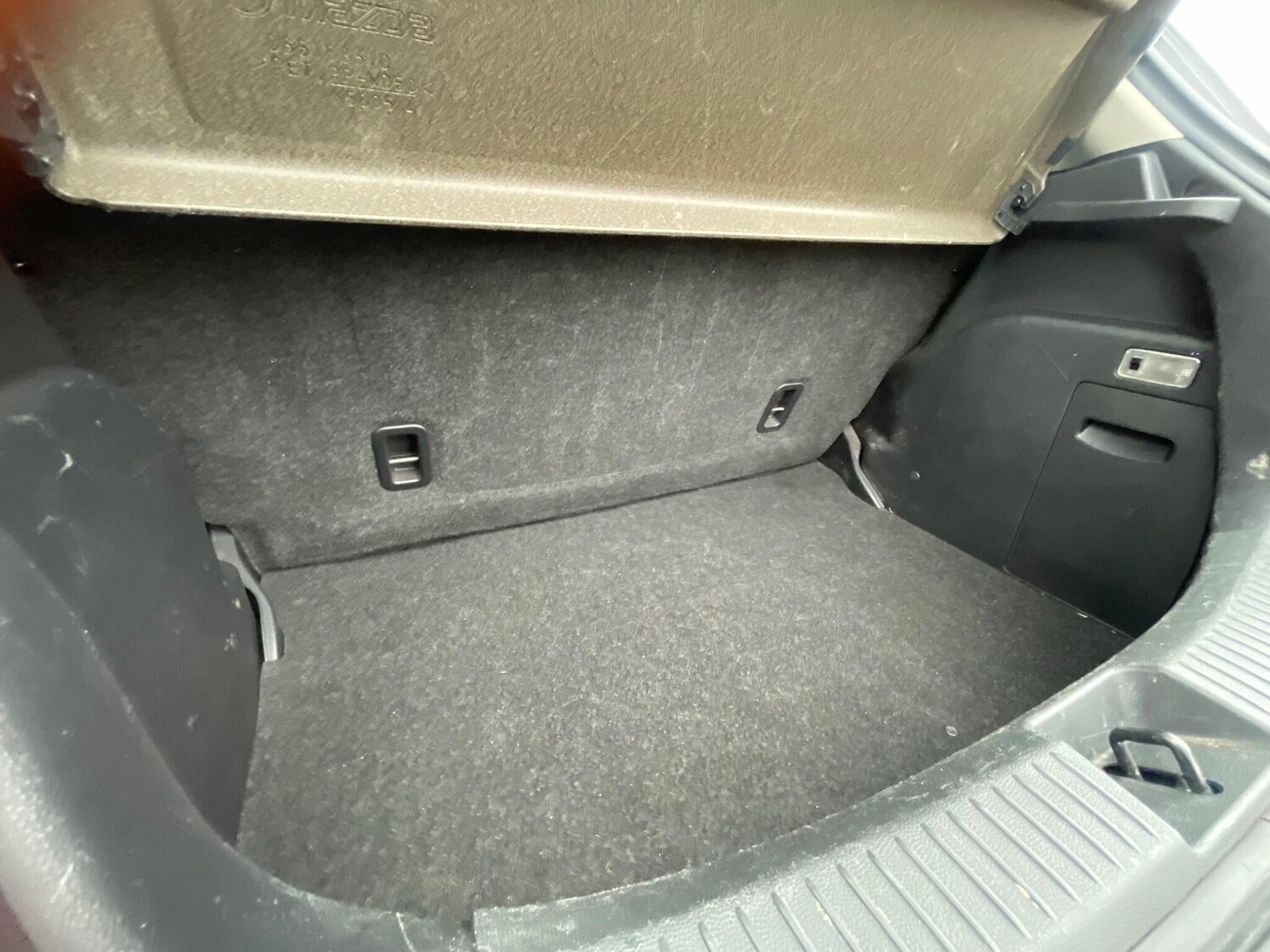 Used Mazda Mazda2 2010 for sale - 76803498: Photo 27