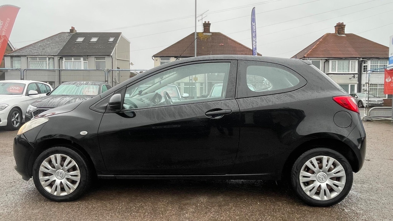 Used Mazda Mazda2 2010 for sale - 76803498: Photo 8