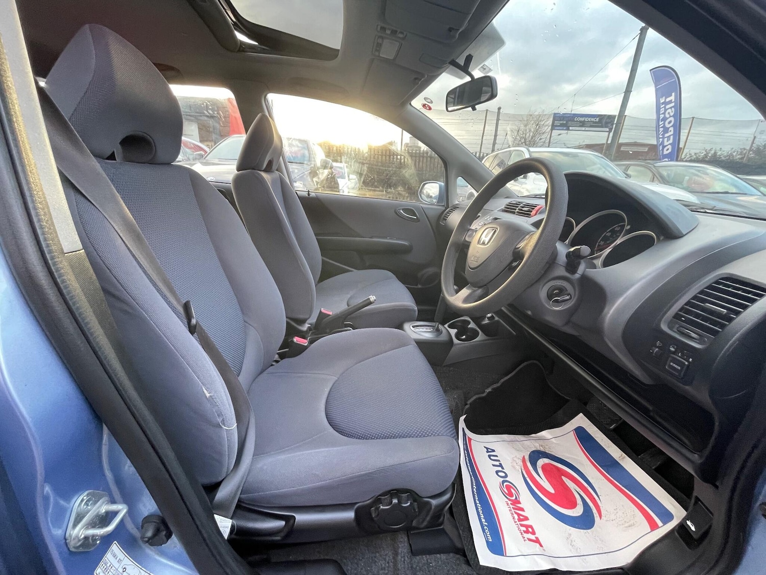 Used Honda Jazz 2004 for sale - 76803512: Photo 14