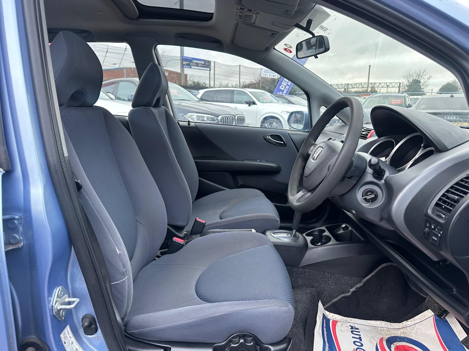 Used Honda Jazz 2004 for sale - 76803512: Photo 17