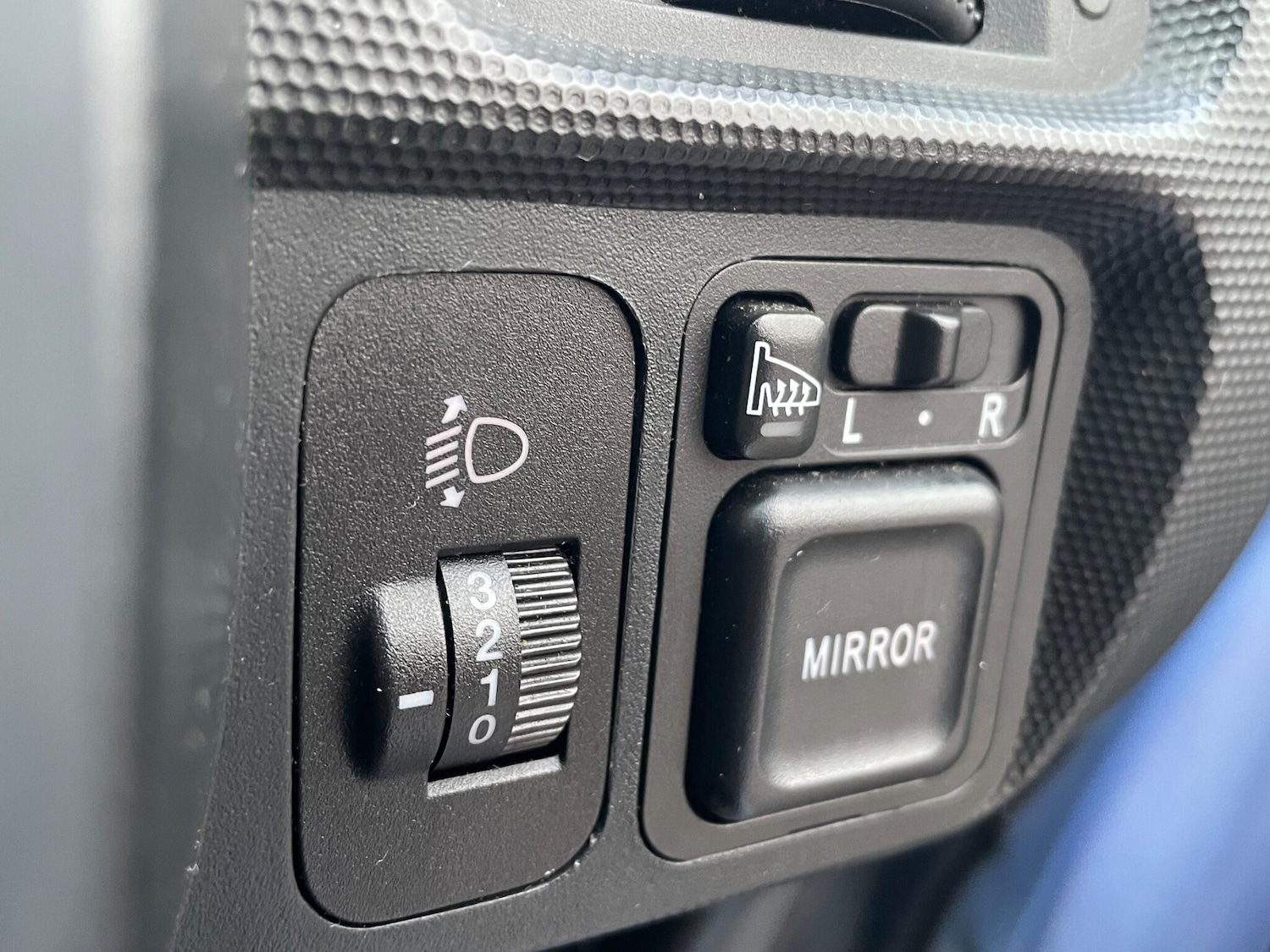 Used Honda Jazz 2004 for sale - 76803512: Photo 25