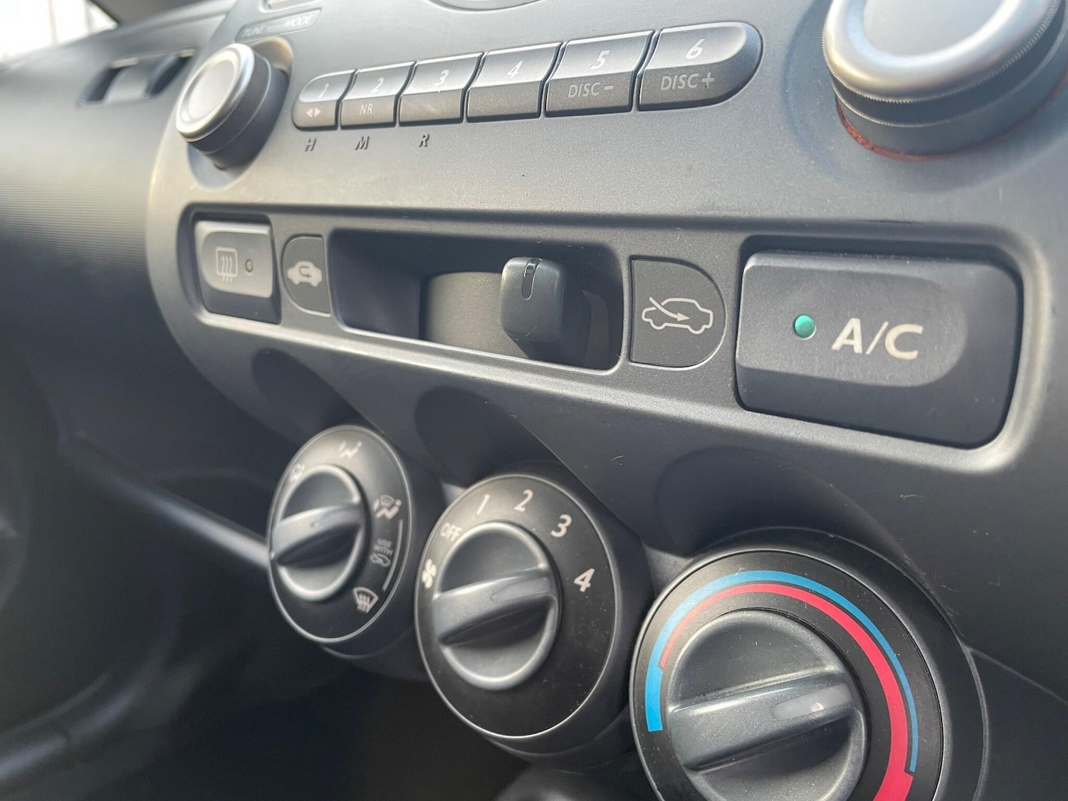 Used Honda Jazz 2004 for sale - 76803512: Photo 31