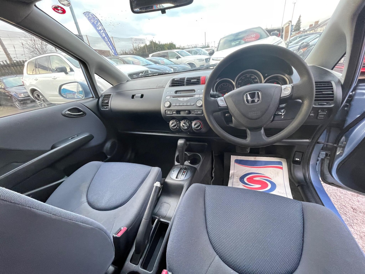 Used Honda Jazz 2004 for sale - 76803512: Photo 4