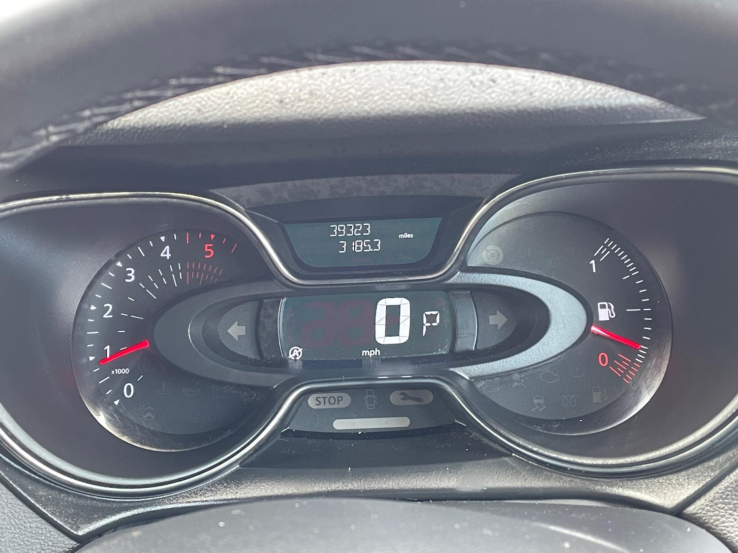 Used Renault Captur 2018 for sale - 76803516: Photo 33