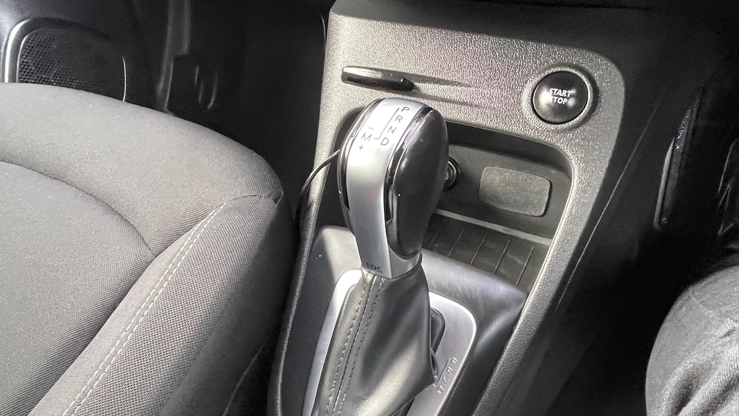 Used Renault Captur 2018 for sale - 76803516: Photo 35