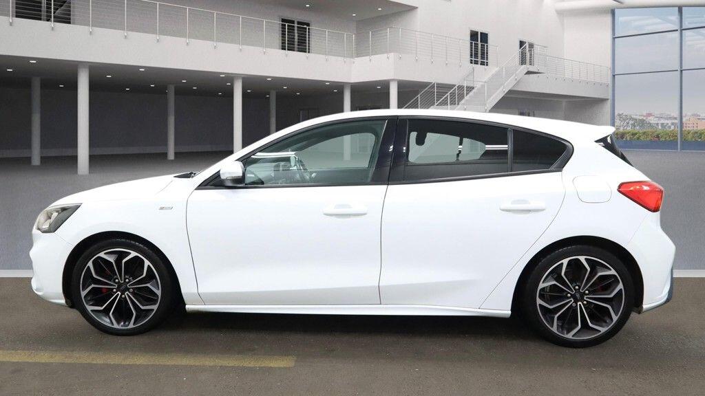 Used Ford Focus 2019 for sale - 77424792: Photo 3