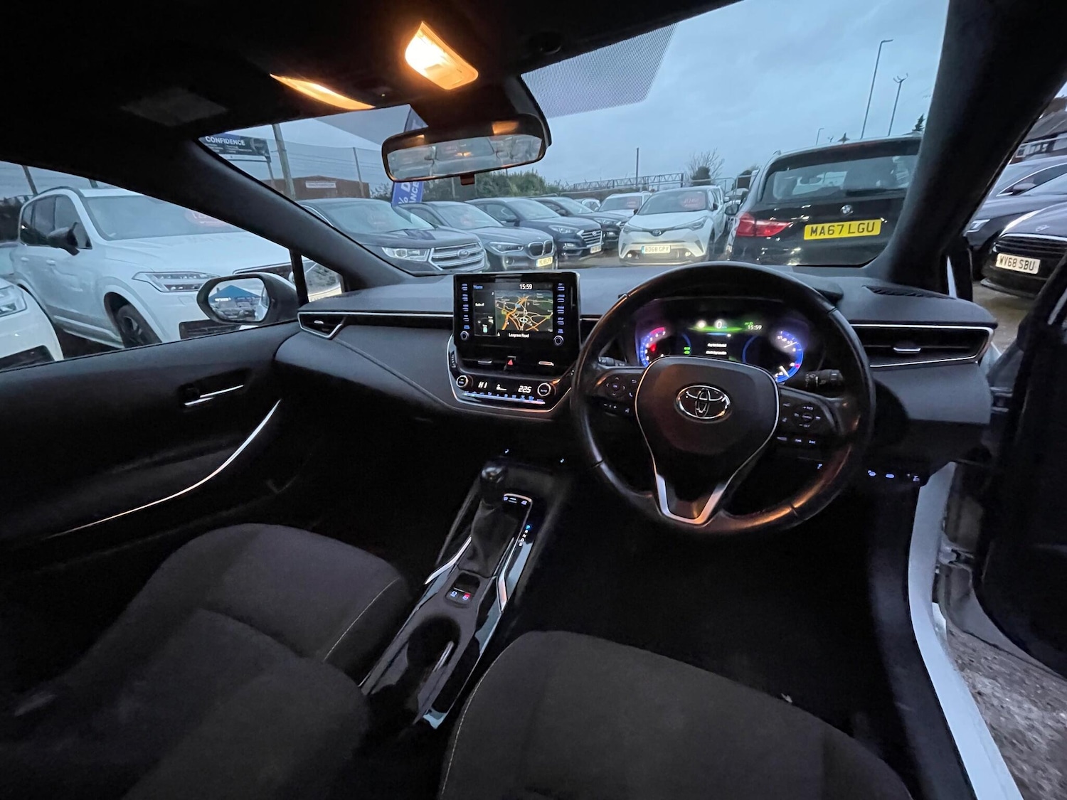 Used Toyota Corolla 2021 for sale - 76803523: Photo 32