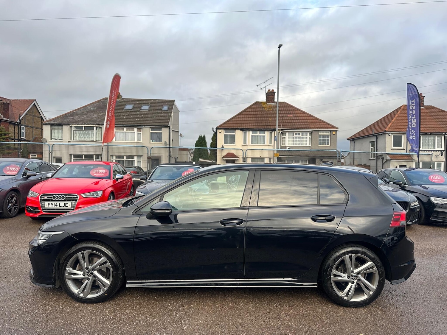 Used Volkswagen Golf 2020 for sale - 76803507: Photo 11