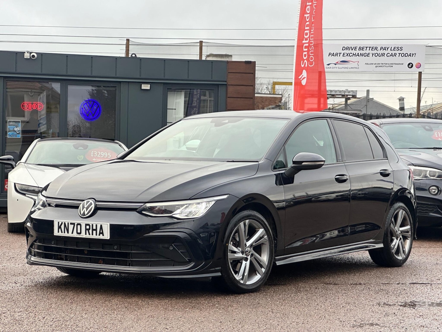 Used Volkswagen Golf 2020 for sale - 76803507: Photo 3