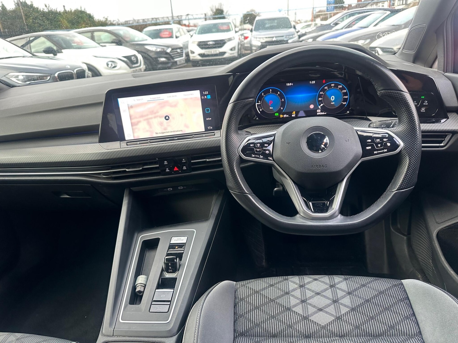 Used Volkswagen Golf 2020 for sale - 76803507: Photo 37