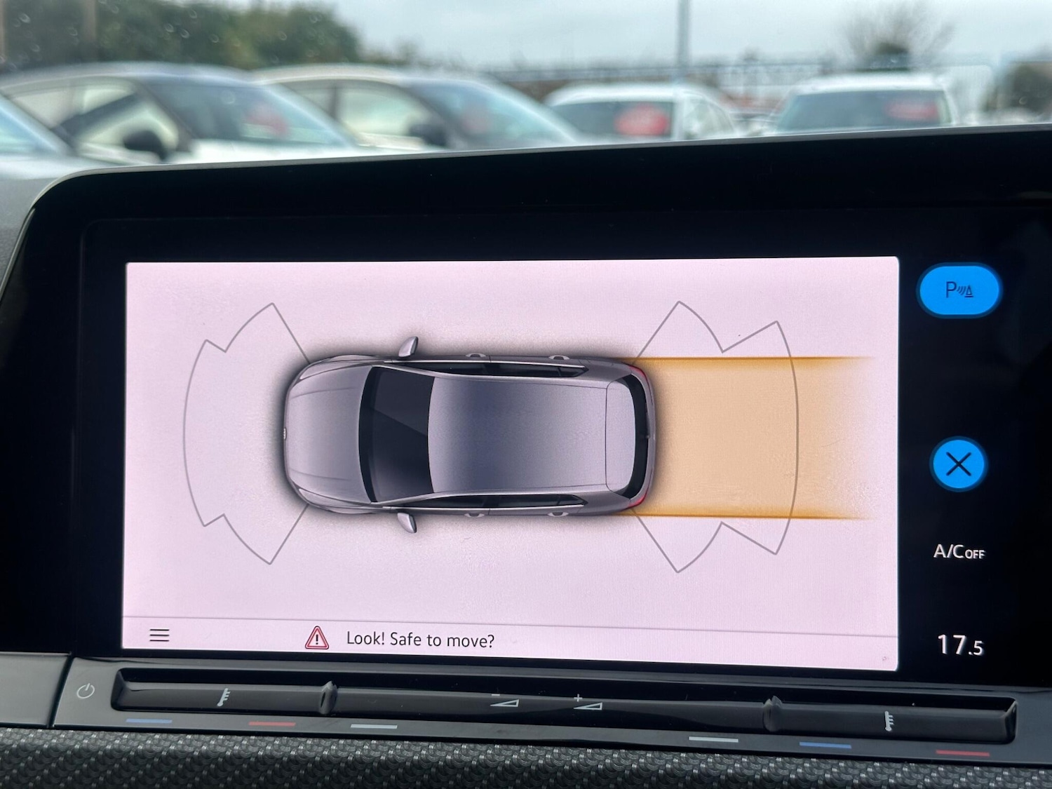 Used Volkswagen Golf 2020 for sale - 76803507: Photo 39