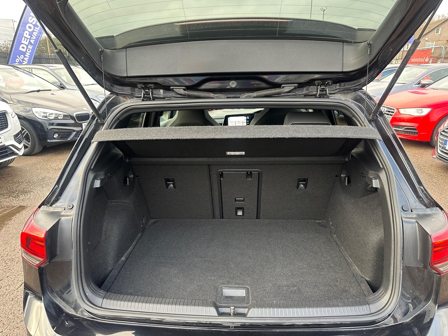 Used Volkswagen Golf 2020 for sale - 76803507: Photo 41