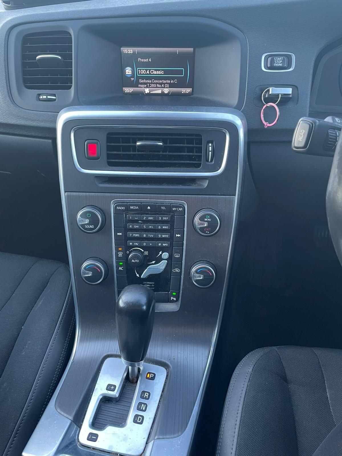 Used Volvo S60 2010 for sale - 77109012: Photo 11