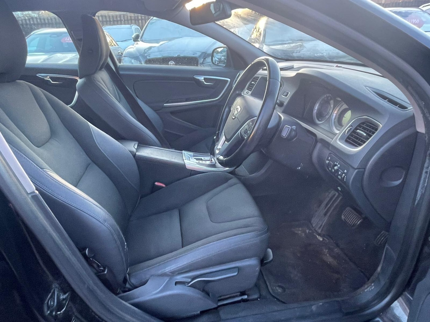 Used Volvo S60 2010 for sale - 77109012: Photo 13