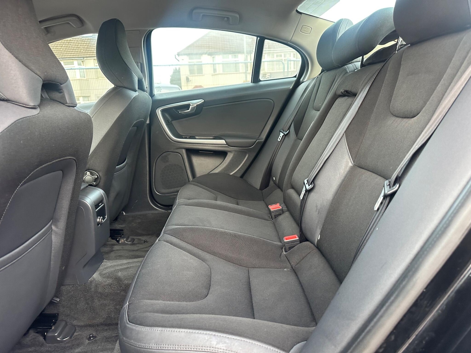 Used Volvo S60 2010 for sale - 77109012: Photo 18