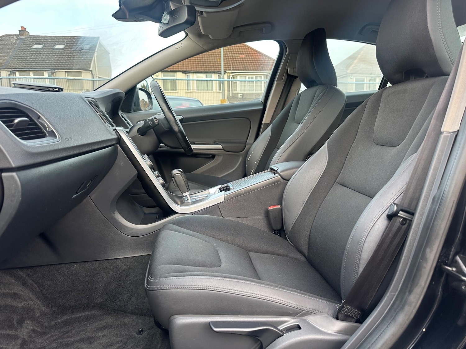 Used Volvo S60 2010 for sale - 77109012: Photo 27