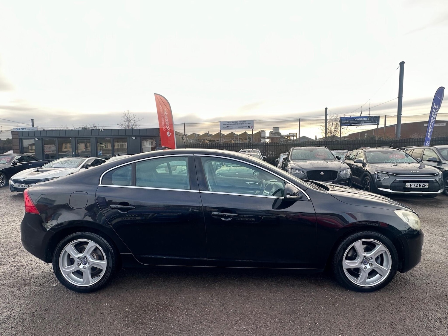 Used Volvo S60 2010 for sale - 77109012: Photo 7