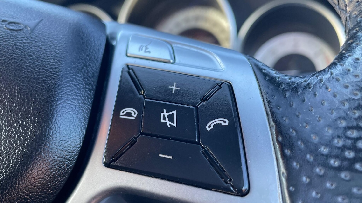 Used Mercedes-Benz E Class 2013 for sale - 76801333: Photo 21