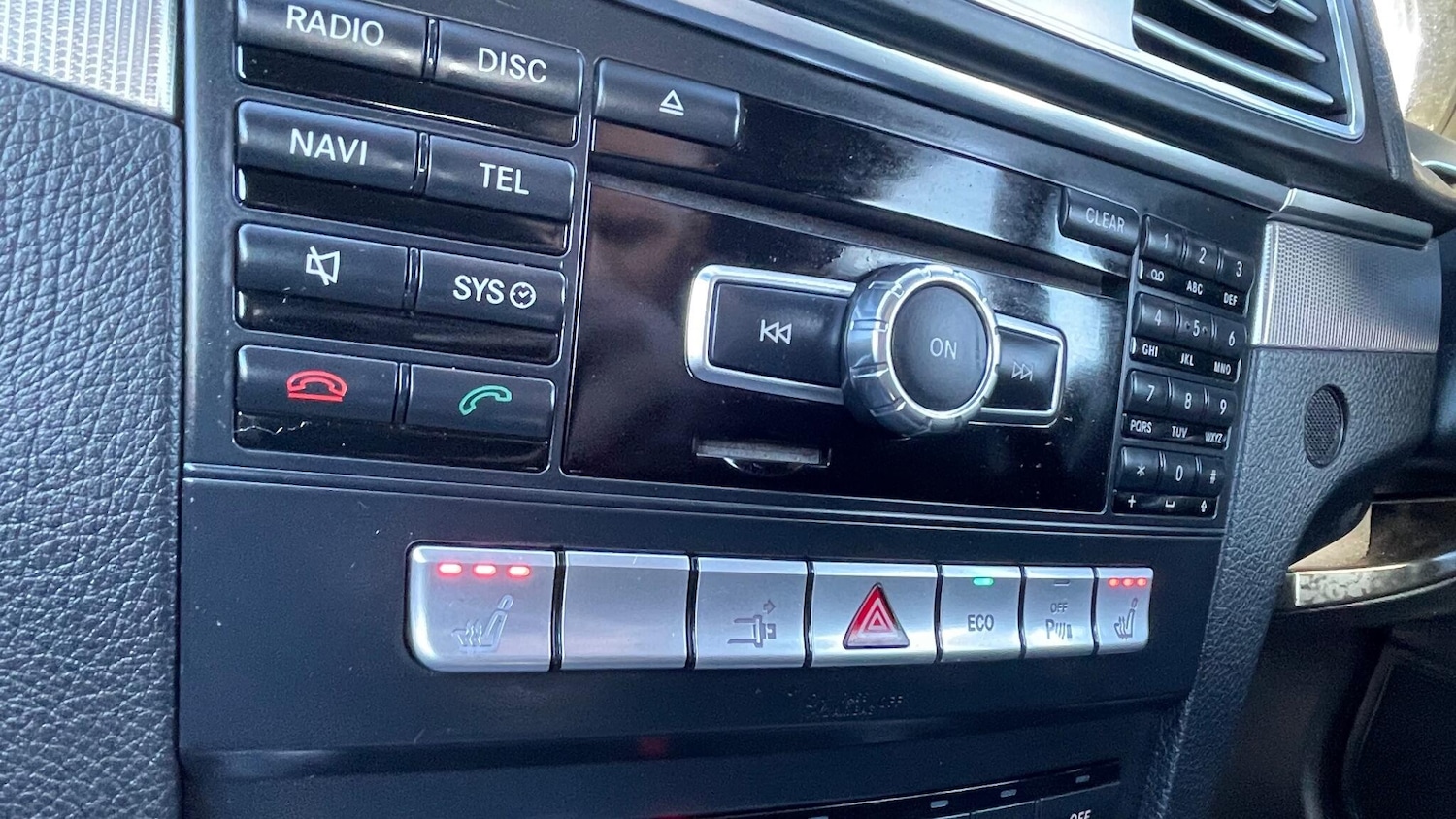 Used Mercedes-Benz E Class 2013 for sale - 76801333: Photo 31