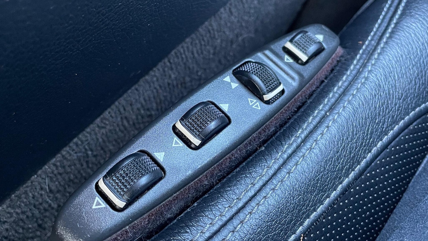 Used Mercedes-Benz E Class 2013 for sale - 76801333: Photo 32