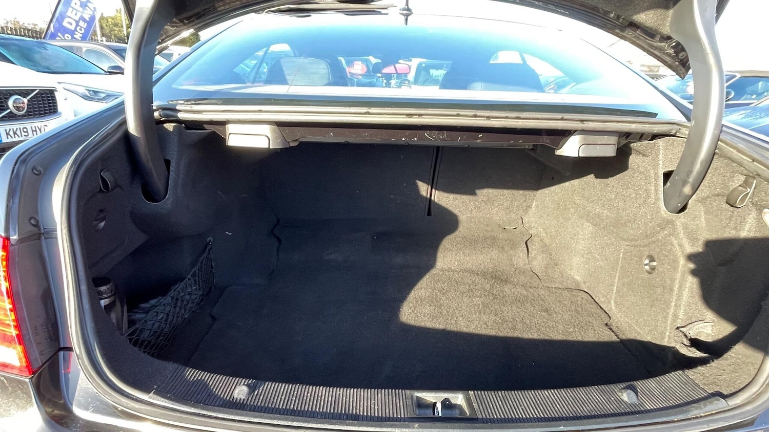 Used Mercedes-Benz E Class 2013 for sale - 76801333: Photo 45