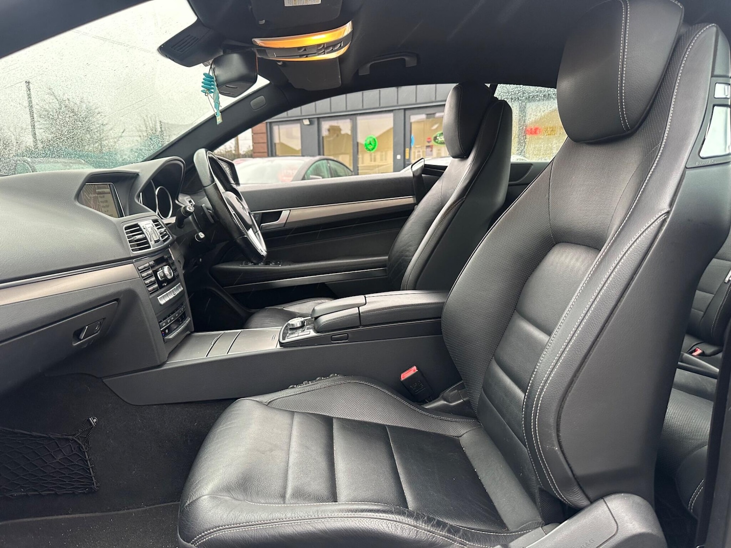 Used Mercedes-Benz E Class 2013 for sale - 76801333: Photo 48