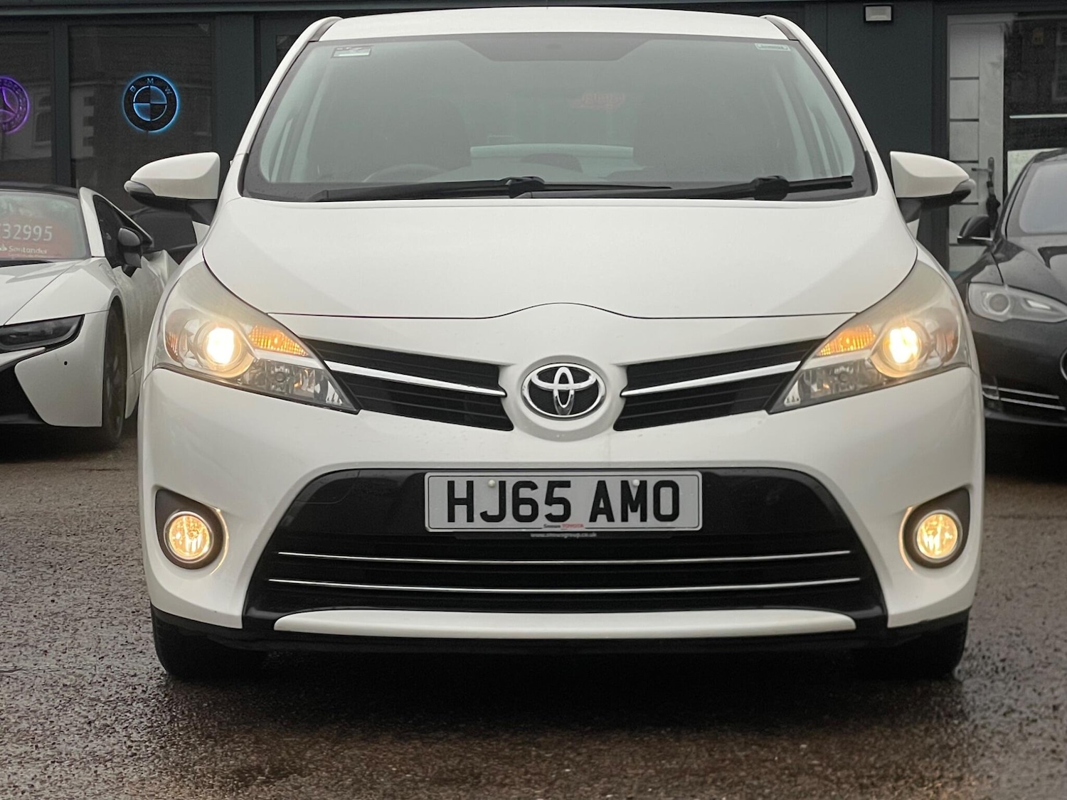 Used Toyota Verso 2015 for sale - 77344763: Photo 2
