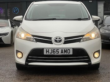 Used Toyota Verso 2015 for sale - 77344763: Photo