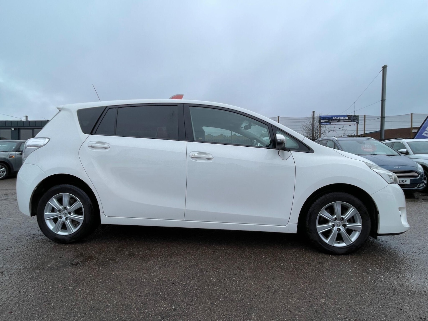 Used Toyota Verso 2015 for sale - 77344763: Photo 8