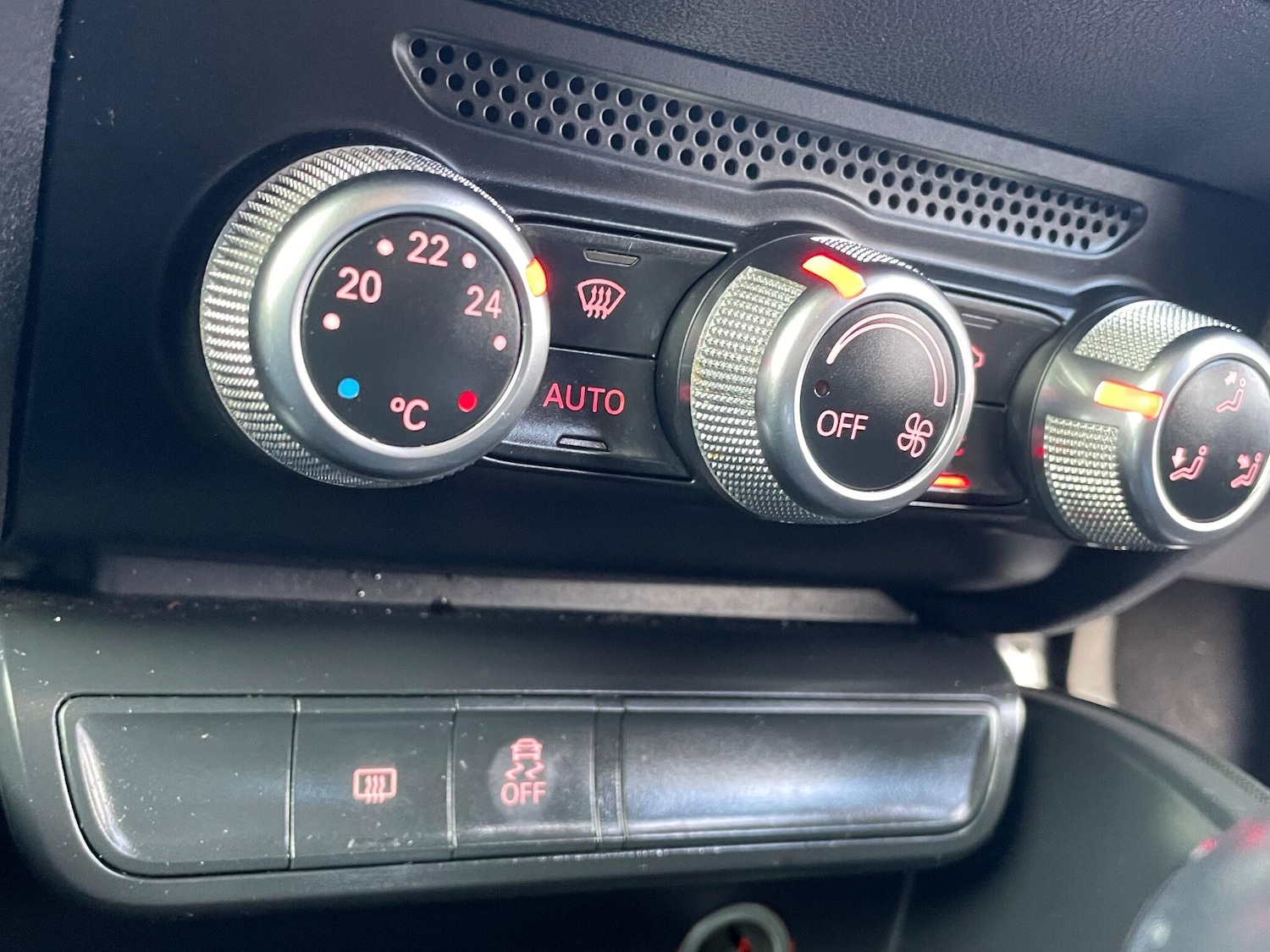 Used Audi A1 2014 for sale - 77215801: Photo 36