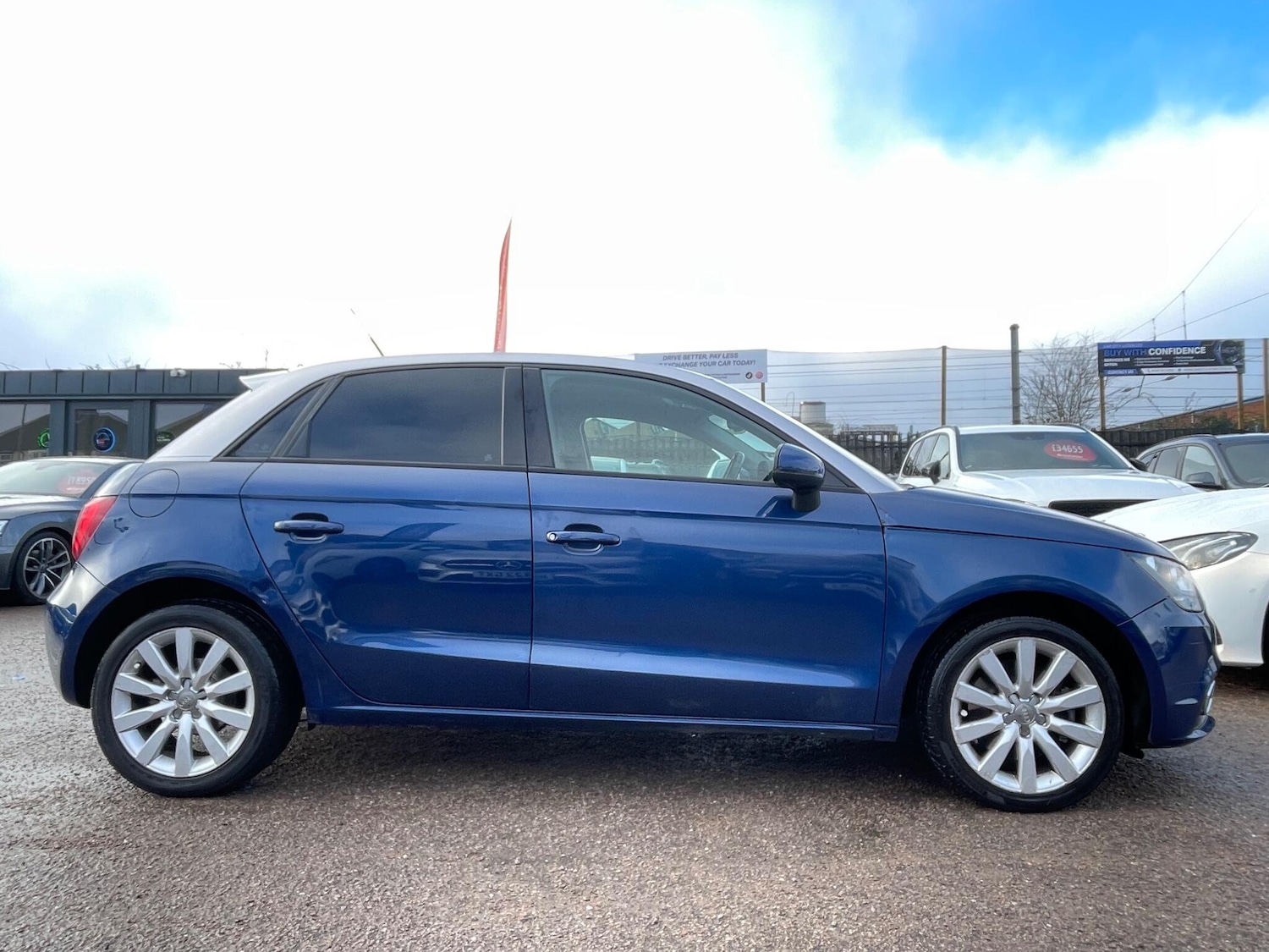 Used Audi A1 2014 for sale - 77215801: Photo 4