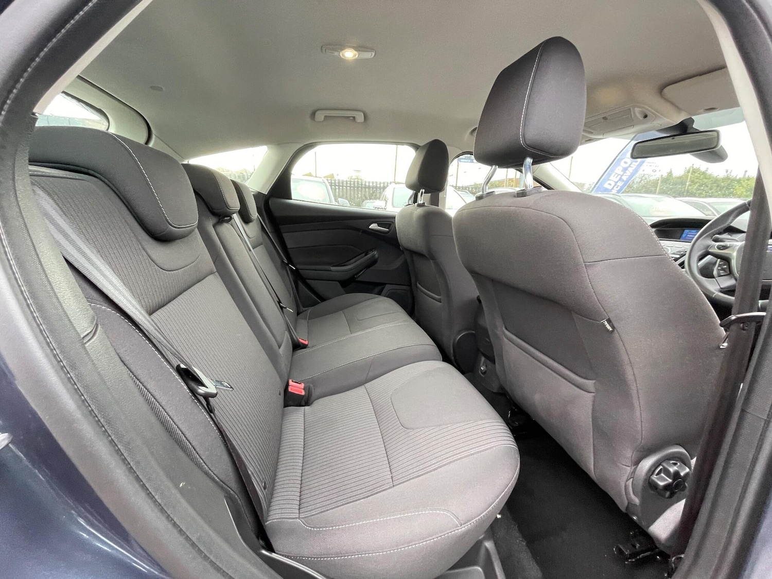 Used Ford Focus 2013 for sale - 76803470: Photo 16