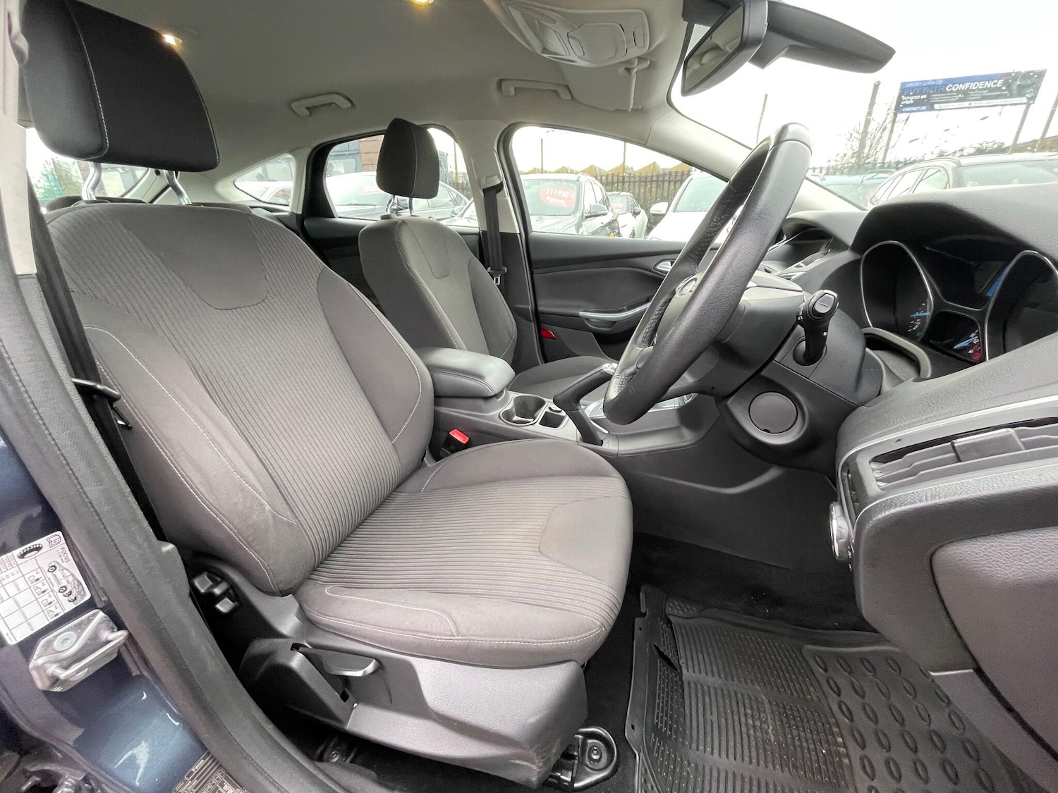 Used Ford Focus 2013 for sale - 76803470: Photo 19