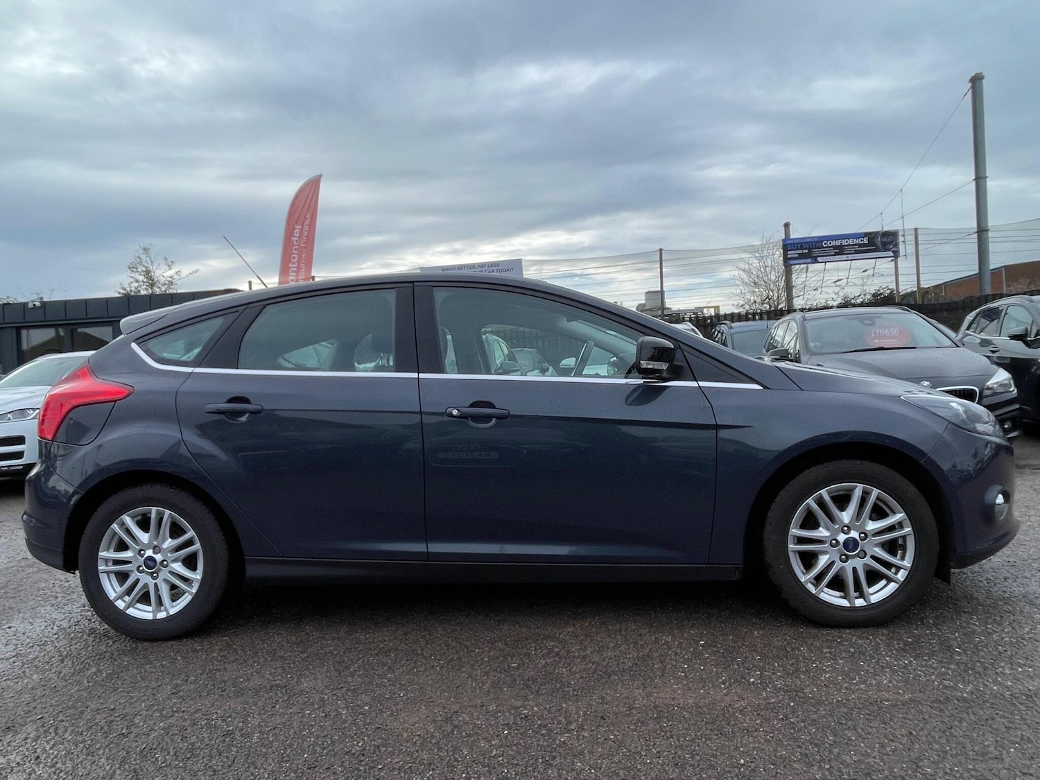 Used Ford Focus 2013 for sale - 76803470: Photo 5