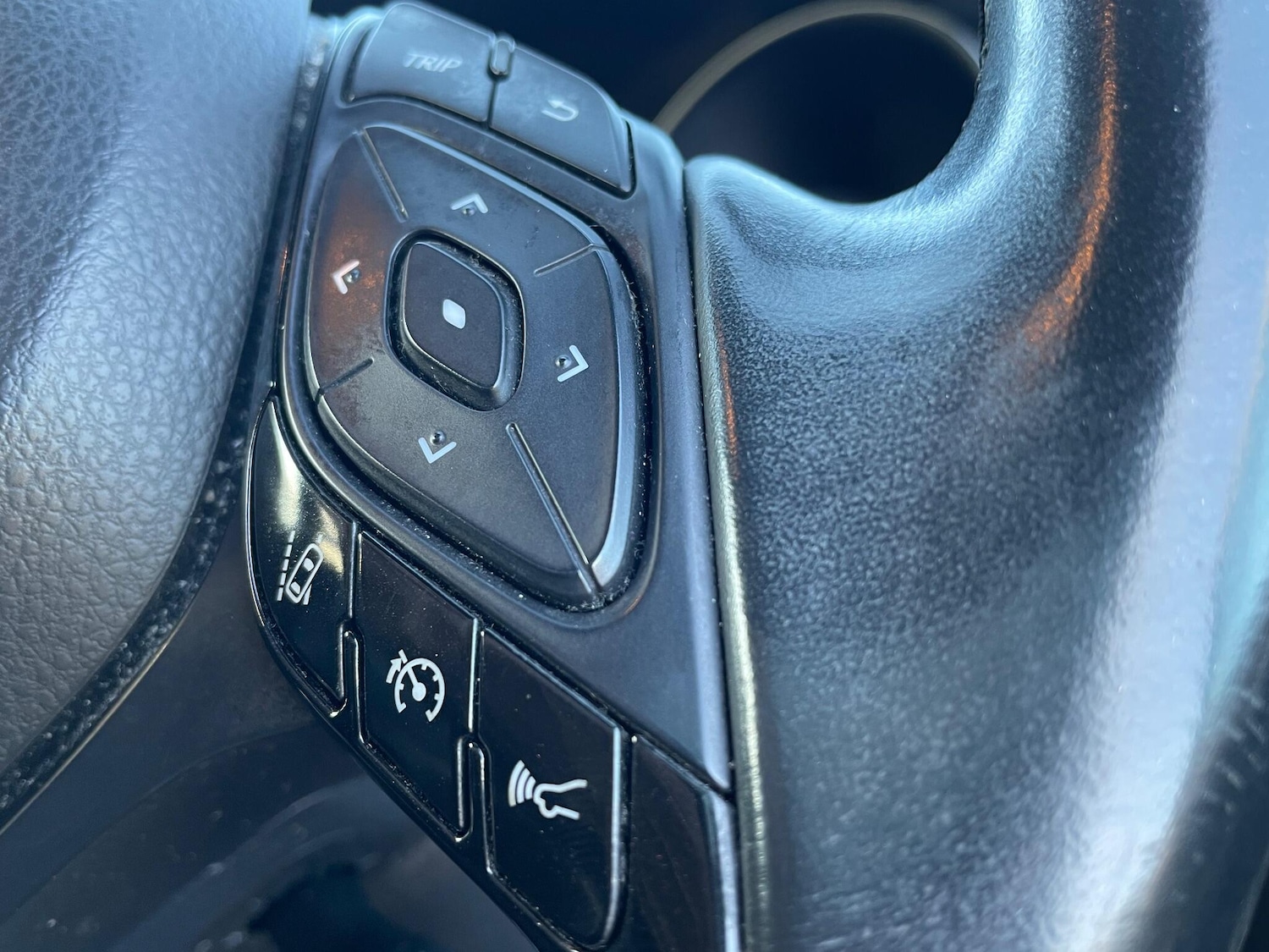 Used Toyota C-HR 2018 for sale - 76803521: Photo 20