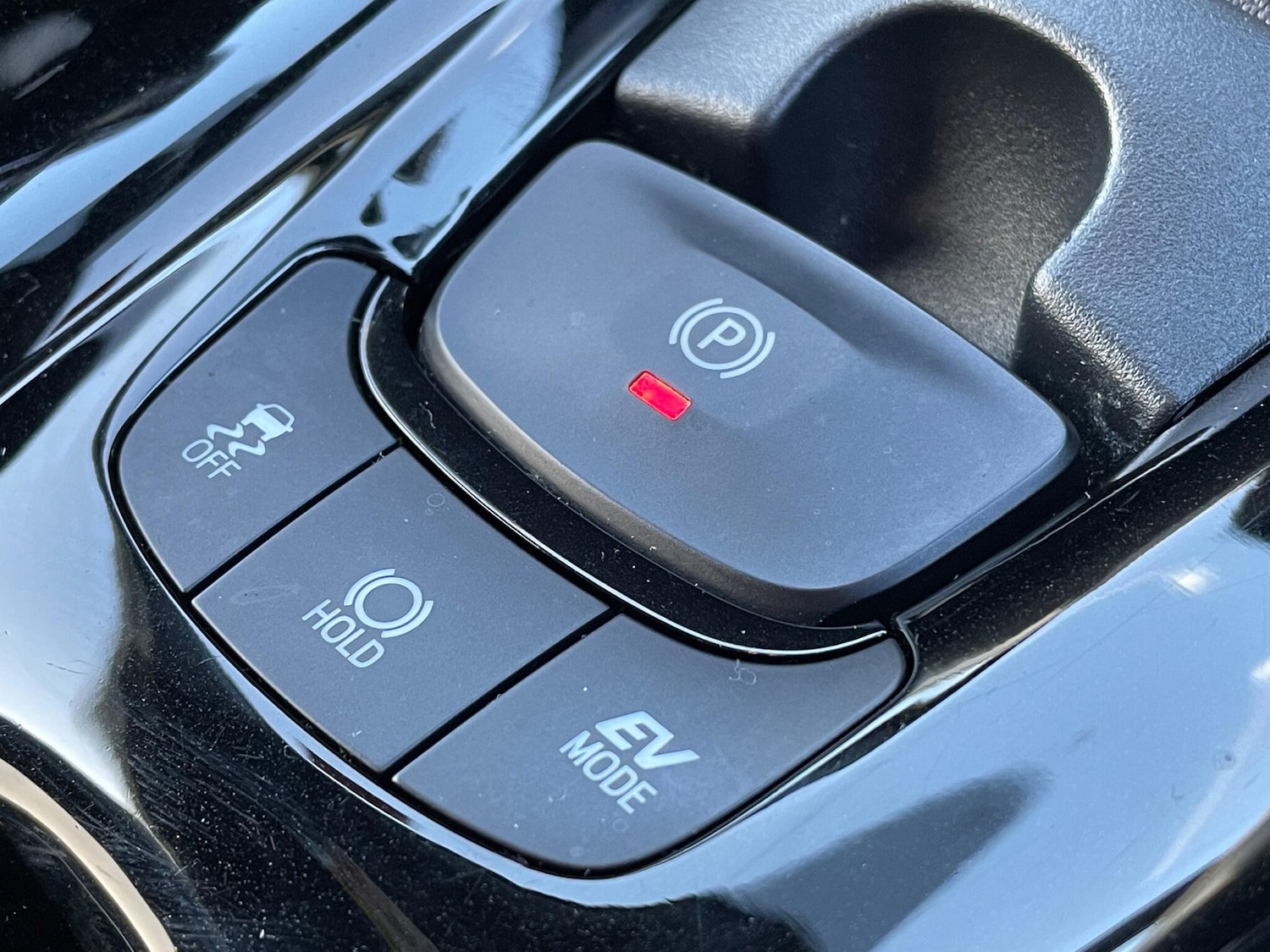 Used Toyota C-HR 2018 for sale - 76803521: Photo 25