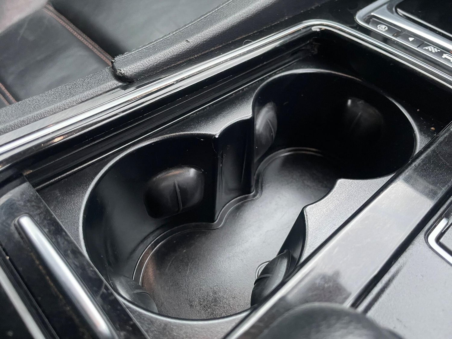 Used Jaguar F-Pace 2018 for sale - 76803487: Photo 20